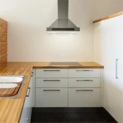 Zelda Dunstabzugshaube 60cm Umluftset 620 M³/h Aktivkohlefilter -Küchengeräte 60002278 yy 0003 ambient Klarstein Zelda Dunstabzugshaube Edelstahl 60cm reedit